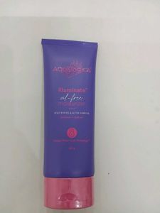 Aqualogica Illumination Moisturizer