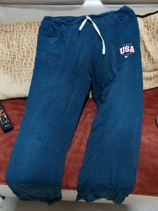 Tommy Jeans Blue pants And Grey Leggings