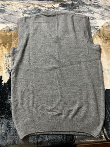 Gray Sleeveless Sweater Vest