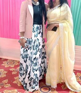 Chic Blazer &amp; Floral Pant Set