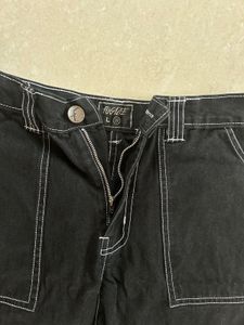 Black Cargo Pants with Contrast Stitching - FUGAZE