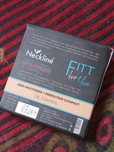 Neckline FITT Compact Powder Combo