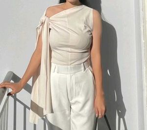 Knotted Top