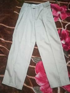 Old Money Pleated Khaki Trousers