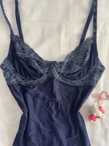 4 Trendy Tops