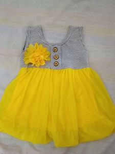 Yellow Dress For Girls Between 1-2years