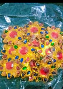 Showpieces &amp; Idols