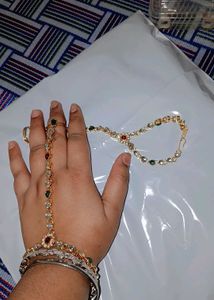 Hand Chain with Crystals
