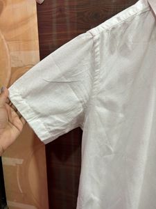 Arrow White Half Sleeves Shirt For Men’s