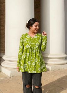 Floral Green Tunic Top