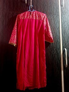 Pink &amp; Gold Trimmed Kurti
