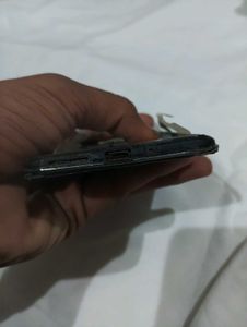 Damaged Smartphone - For Parts