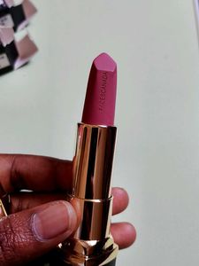 Faces Canada Comfy Matte Lipstick
