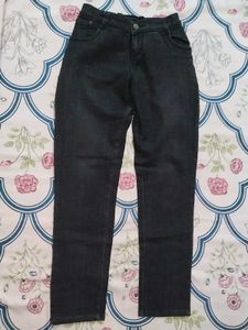 Black Skinny Jeans