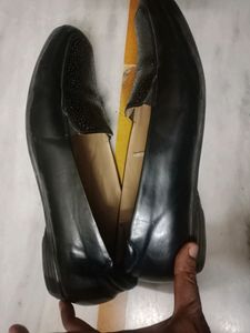 Black Cut Shoes