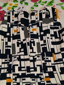 I am selling midi dress