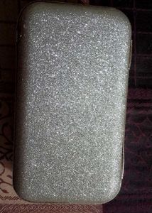 Women Golden Hand Clutch