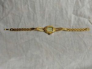 Golden Watch Latest Trend For All