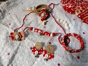Batik Jewellery Set