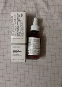 The Ordinary AHA 30% BHA 2% Peeling Solution