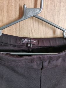 FableStreet (Liv-In) - Straight Fit Trouser (26)