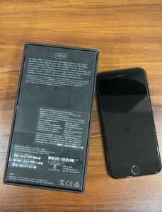 iPhone 7 - Black -128 Gb