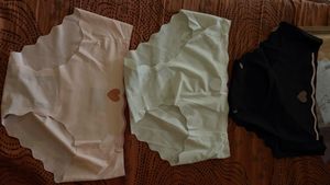 Cute Heart Detail Panties (Set of 3)