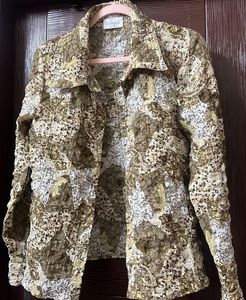 Vintage-Inspired Shirt