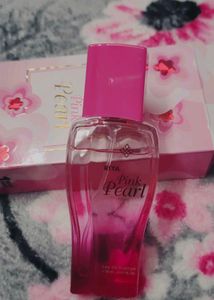 Riya pink perfume