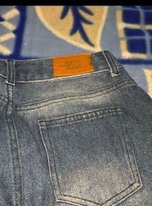 Cute sticker mom fit jeans
