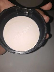 Coloressence Compact Powder