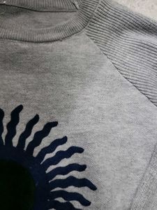 Stylish Graphic Print Sweater