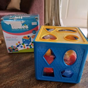 Brand New Littles Shape Sorter Cube Toy For Kids