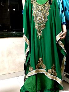 Party wear Kaftaan 💚