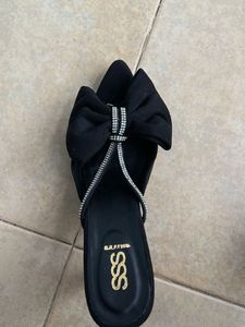 Chic Black Bow Flats 37 Size