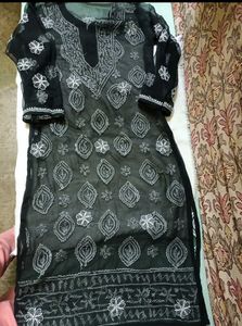 Black Embroidered Kurta
