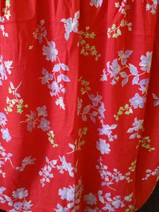 🎀🥀 Gorgeous Red Floral Dress🥀🎀