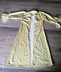 Checkered Dress with Tie (T Shirt And Outer)