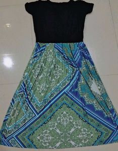 Elegant Patterned Maxi Dress