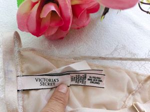 Victoria's secret : Lace Bralette