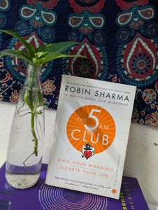 The 5 AM Club by Robin Sharma