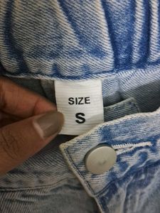 Acid Wash Jeans