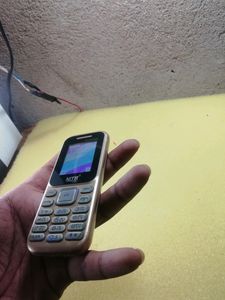 All Okay Keypad Phone Kuchh Bhi Kharab Nahin
