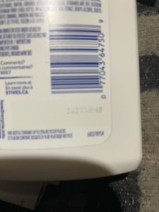 St Ives Soothing Body Lotion 600 mL