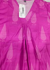 🆕🎉Brand New Elegant Purple Kurta Se🎉🆕t