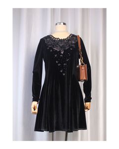 🎉SALE🎉Korean Velvet Dress