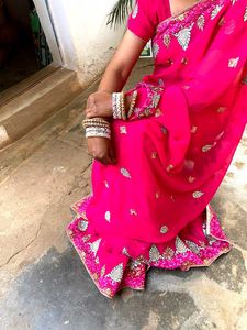 Silk Saree Ke Sath New Sare Free
