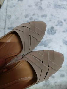 Elegant Beige Bellies