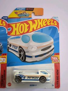 Hot Wheels Honda &amp; Teku Diecast Cars