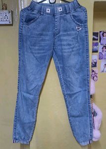 Joggers With A Bow Pin